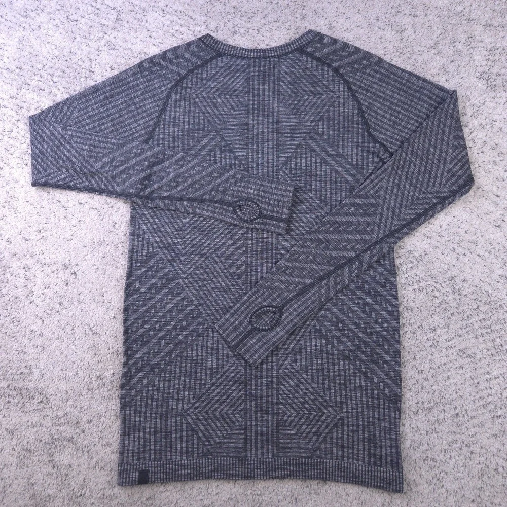 Lululemon Running Top Womens Size 6 Shirt Rest Less Long Sleeve Thumb Loops EUC